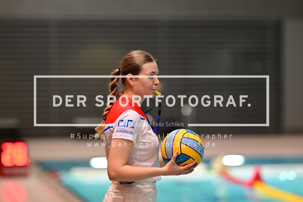 Wasserball I Juniorinnen I Saison 2025-2026 I Deutscher Wasserball Pokal U18 I Endrunde I Uerdinger SV 08 - SSV Esslingen I 86917 | Der Sportfotograf. - Realized with Pictrs.com