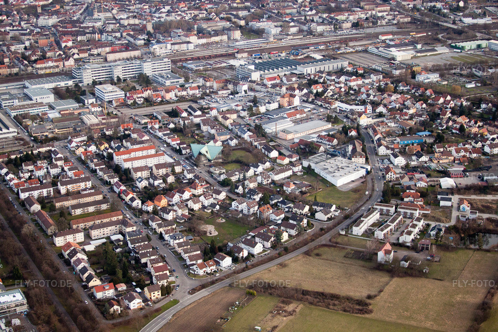Luftbild: St‌. Josef in Bruchsal im Bundesland Baden-Württemberg in Deutschland. Foto: IMG_24656.jpg vom 27.02.2010 durch Werner Riehm/FLY-FOTO.de