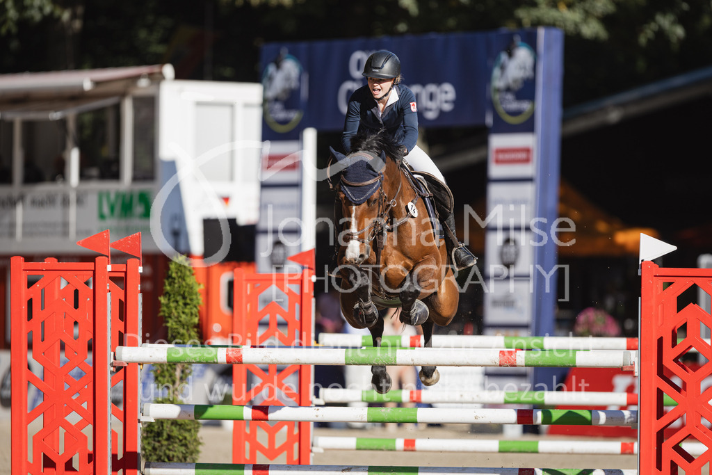 230908_OWLCh_AmateurL-305 | Deine schönsten Turniermomente als professionelle Fotos! Entdecke hochwertige Pferdesport-Fotografie im Online-Shop. Jetzt Fotos finden & bestellen!