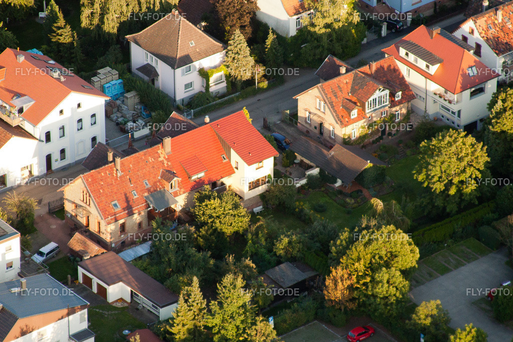 Bismarckstr | Luftbild: Bismarckstr in Kandel im Bundesland Rheinland-Pfalz in Deutschland. Foto: IMG_32783.jpg vom 01.09.2010 durch Werner Riehm/FLY-FOTO.de - Realisiert mit Pictrs.com