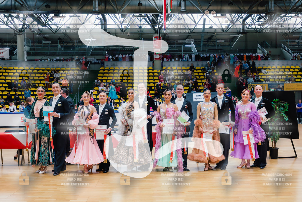 Hessen Tanzt WDSF Open Senior I Standard Siegerehrung-2025-05-17-7909 | Webshop for digital downloads and prints of dance sport, event & show photographer Julian Link - Realisiert mit Pictrs.com