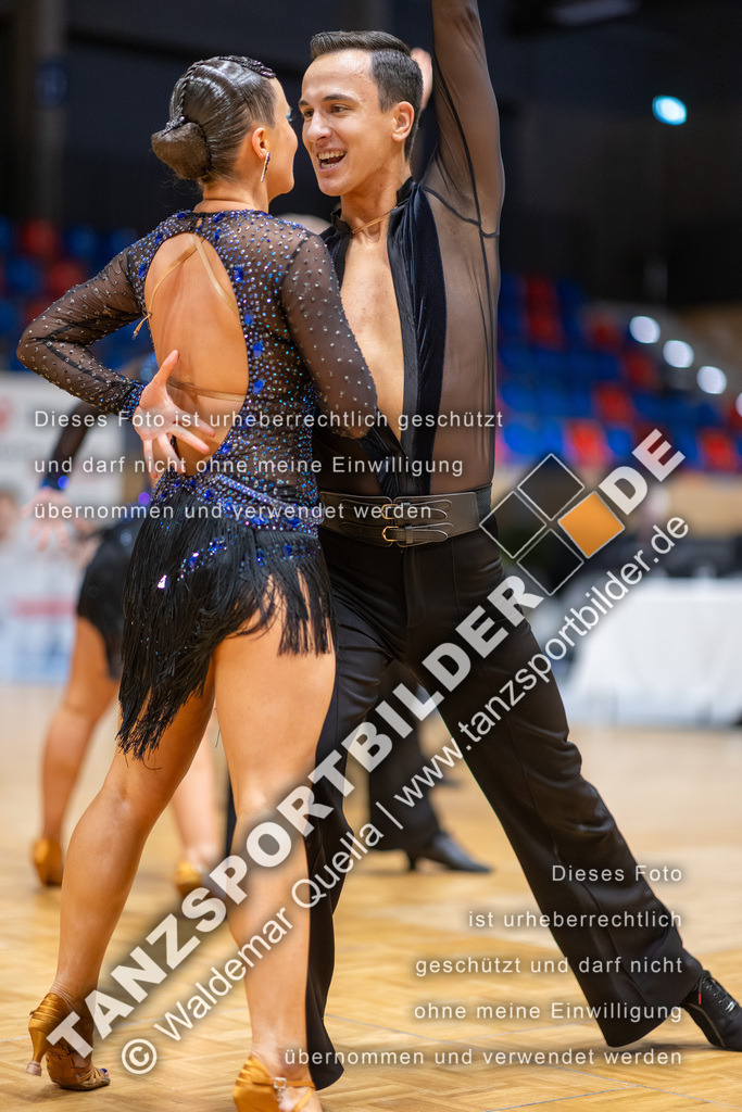 20260328-00524 | Hier finden Sie Tanz Bilder vom Latein und Standard Formationen tanzen. Sportbilder vom Tanzsport. Schöne Fotos und von Weltmeisterschaft, Europameisterschaft, Bundesliga, Regionalliga, Oberliga und Landesliga sowie von GOC Stuttgart, DanceComp, WM Bremen