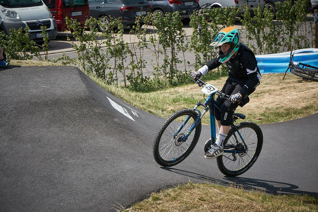 202506251-04 PM25 26@sebastiankopp | German Pumptrack Series - Realisiert mit Pictrs.com