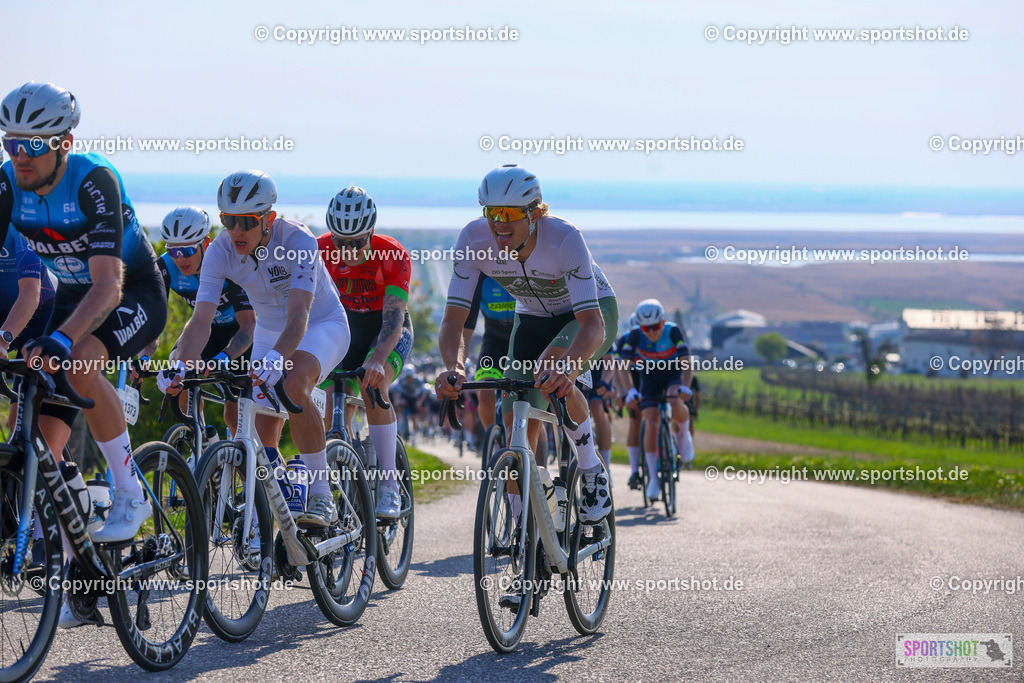 TRA_55190 (22) | Neusiedlersee Radmarathon 2026@sportshot_your_pictrs #yourpictures#roadtowm2029 #nrm #neusiedlerseeradmarathon #neusiedlersee #neusiedlerseetourismus #burgenland #mörbisch #nrm26 #burgenlandtourismus #voglundco #poweredbyburgenlandtourismus #radsport #rad #marathon #ucigranfondo #visitburgenland #ucigranfondoworldseries