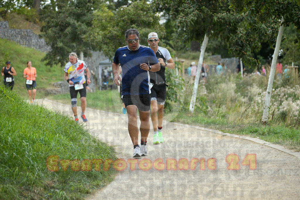 250824_1406_EX1_4974 | Sportfotografie im Rhein-Sieg Kreis, Köln, Bonn, NRW, Rheinland Pfalz, Hessen, etc. Unser Tätigkeitsfeld umfasst den Laufsport vom Volkslauf über den Marathon, Duathlon, Triathon bis zum Ultralauf wie Kölnpfad Ultra oder Schindertrail.