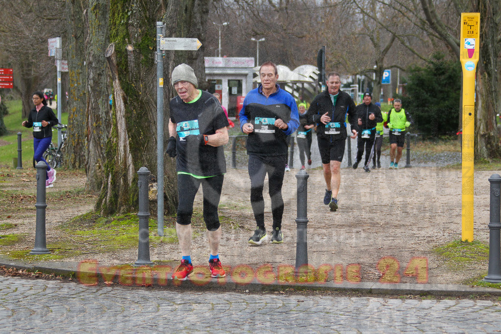 231231_1024_EV4_8715 | Sportfotografie im Rhein-Sieg Kreis, Köln, Bonn, NRW, Rheinland Pfalz, Hessen, etc. Unser Tätigkeitsfeld umfasst den Laufsport vom Volkslauf über den Marathon, Duathlon, Triathon bis zum Ultralauf wie Kölnpfad Ultra oder Schindertrail.