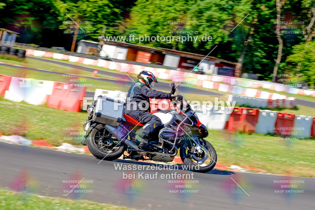 _MOT8909 | Hier findet Ihr Bilder von Touristenfahrten auf der Nürburgring Nordschleife oder von anderen Veranstaltungen die ich besucht habe. Viel Spass beim Durch Schauen 