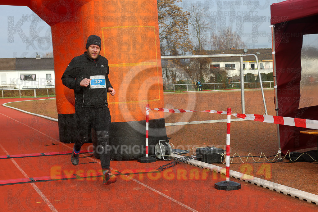 230129_1129_EX1_4997 | Sportfotografie im Rhein-Sieg Kreis, Köln, Bonn, NRW, Rheinland Pfalz, Hessen, etc. Unser Tätigkeitsfeld umfasst den Laufsport vom Volkslauf über den Marathon, Duathlon, Triathon bis zum Ultralauf wie Kölnpfad Ultra oder Schindertrail.