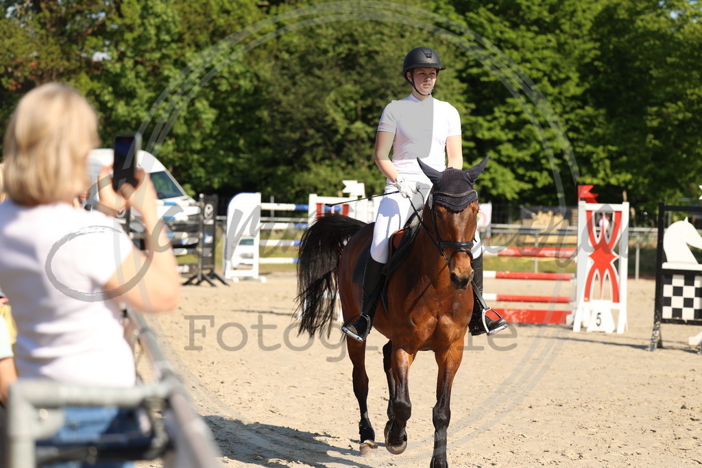 994A6140 | sabrinanicolaifotografie - Realisiert mit Pictrs.com