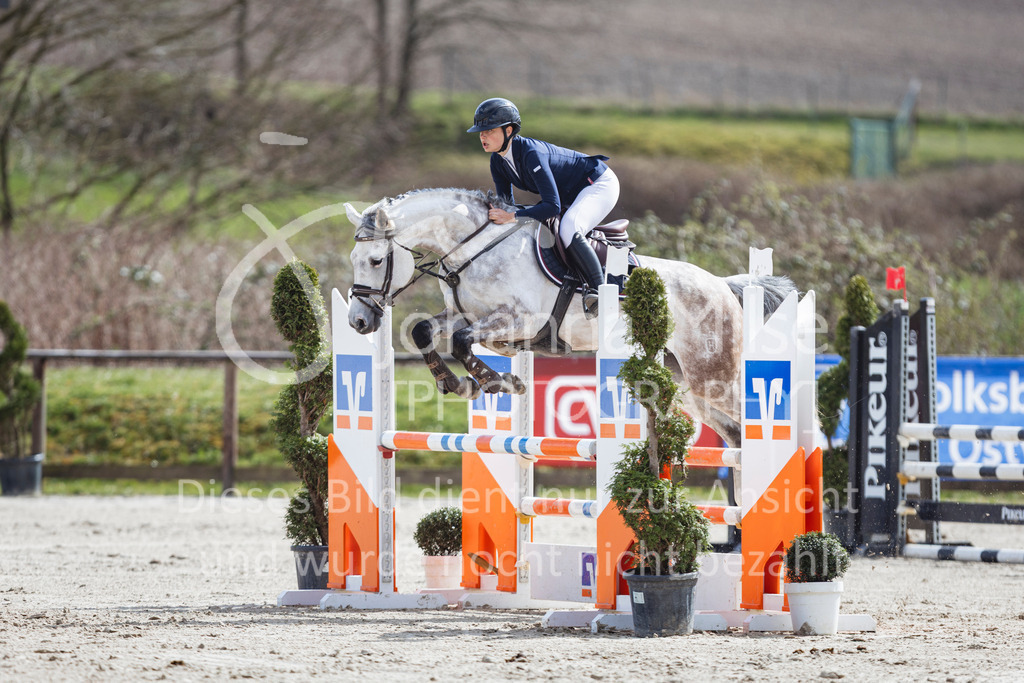 260404_Fruehlingsfest_Stil-A-448 | Deine schönsten Turniermomente als professionelle Fotos! Entdecke hochwertige Pferdesport-Fotografie im Online-Shop. Jetzt Fotos finden & bestellen!