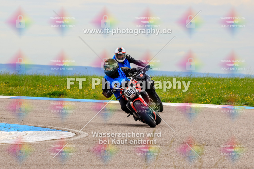 MotoTeam-3066 | Hier findet Ihr Bilder von Touristenfahrten auf der Nürburgring Nordschleife oder von anderen Veranstaltungen die ich besucht habe. Viel Spass beim Durch Schauen 