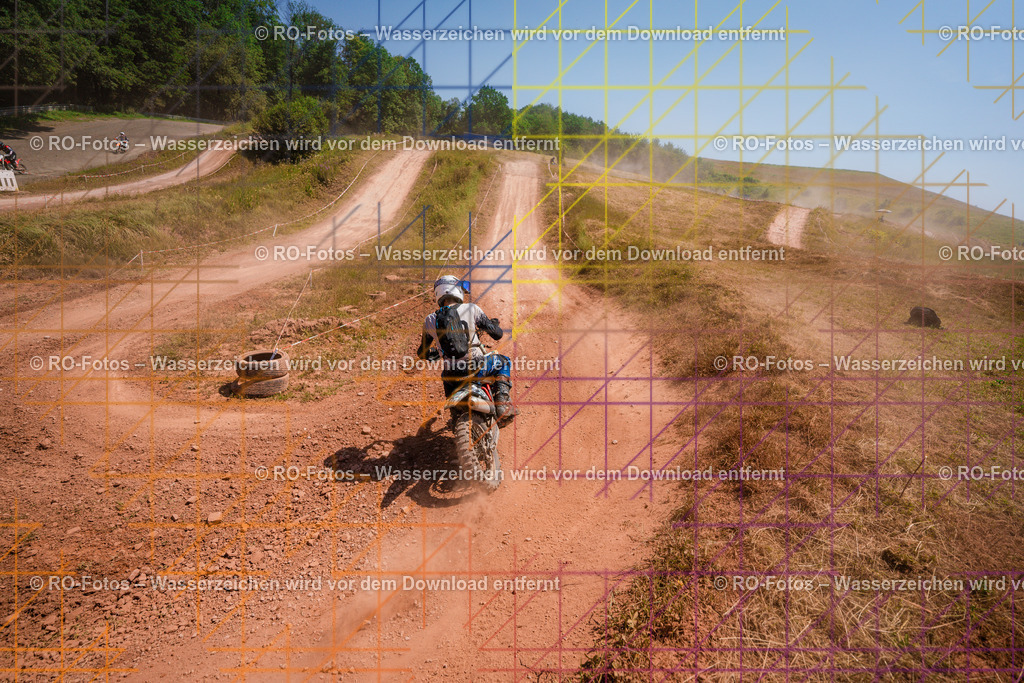 5 Lauf Schlüchtern IGE 2026-471 | Sportfotografie von RO-Fotos: Motorsport, Motocross, Enduro, Laufveranstaltungen und Triathlon. Professionelle Fotos von Sportlern und Events. - Realisiert mit Pictrs.com