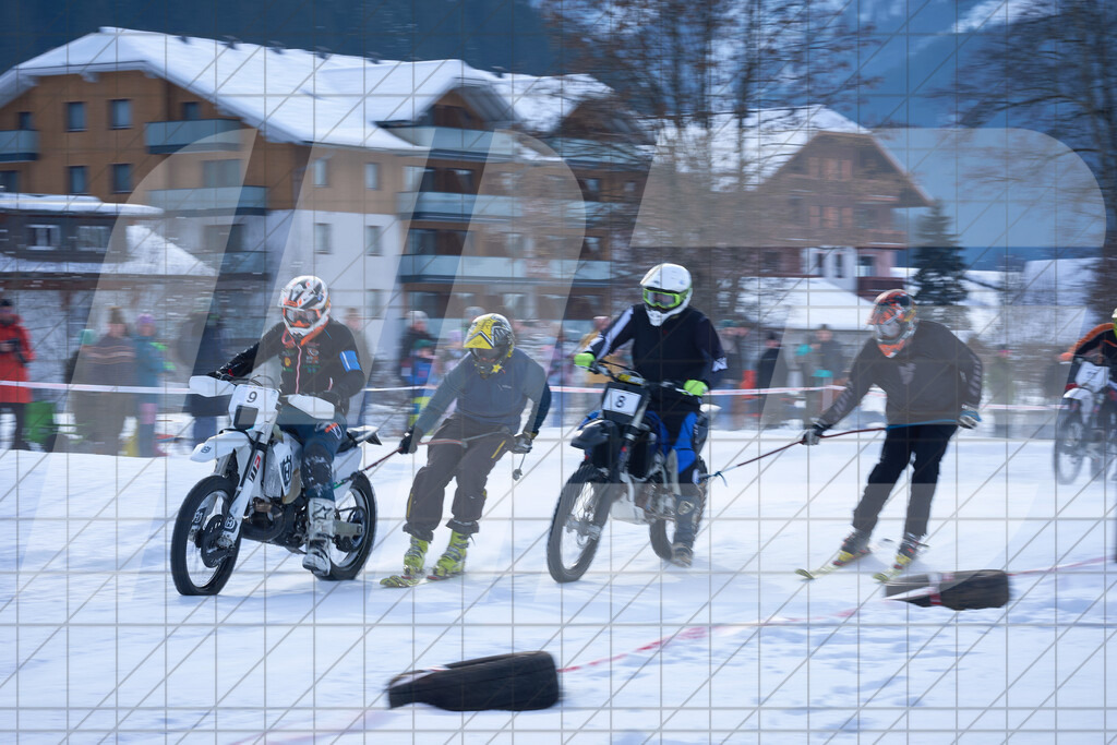 11. Holzknecht Skijöring | Skijöring am 24.01.2026: 11. Holzknecht Skijöring in Gosau am Dachstein, Oberösterreich, ÖsterreichFoto: © 2026 Martin Bihounek | mb-creative.eu
