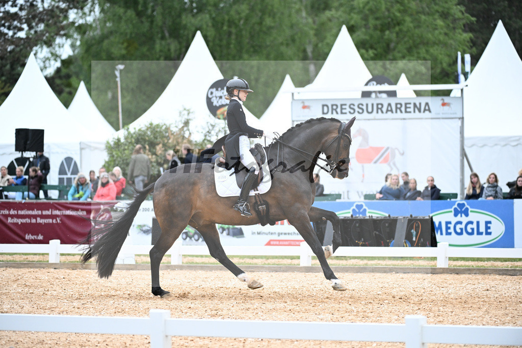 Ritzinger_Just Perfect_11251760 | hf-fotografie - Realisiert mit Pictrs.com