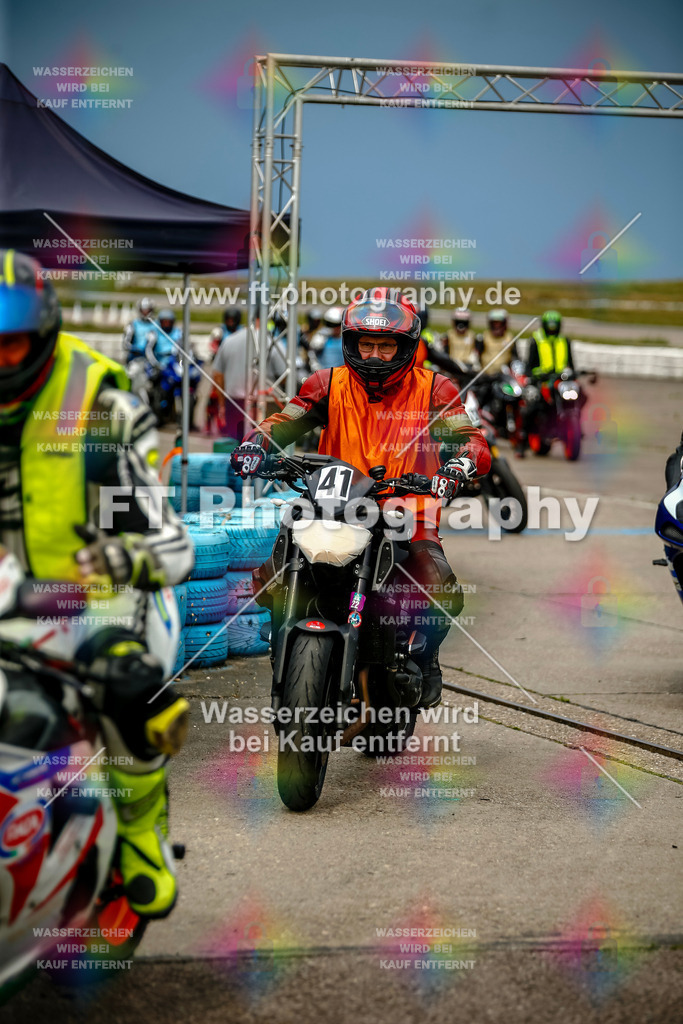 Chambley Juli-1267 | Hier findet Ihr Bilder von Touristenfahrten auf der Nürburgring Nordschleife oder von anderen Veranstaltungen die ich besucht habe. Viel Spass beim Durch Schauen 
