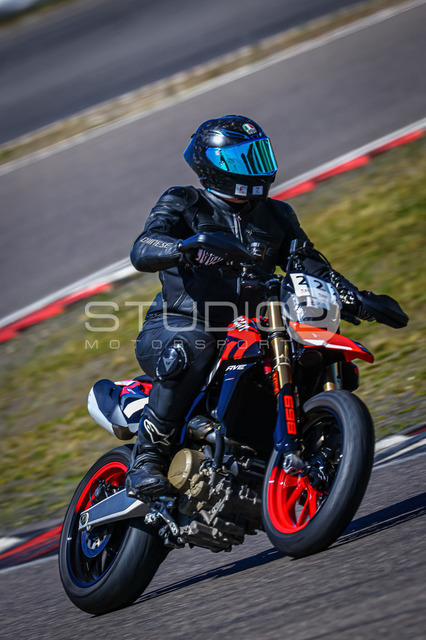 0222-260526NBR-032_222 | Deine Full-Service-Agentur für ✔️Videoproduktionen und ✔️Motorsportfotografie Jetzt Angebot anfragen!