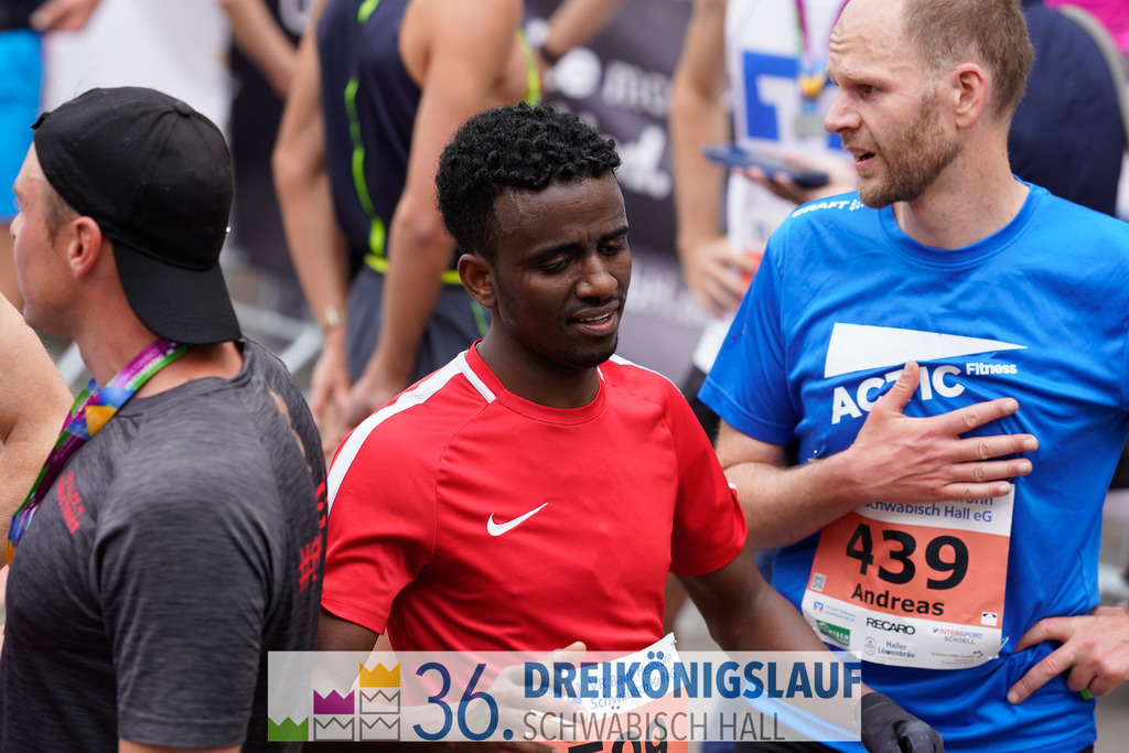 VR Bank Hauptlauf 10km | 3königslauf 2022 VR Bank Hauptlauf - Realisiert mit Pictrs.com