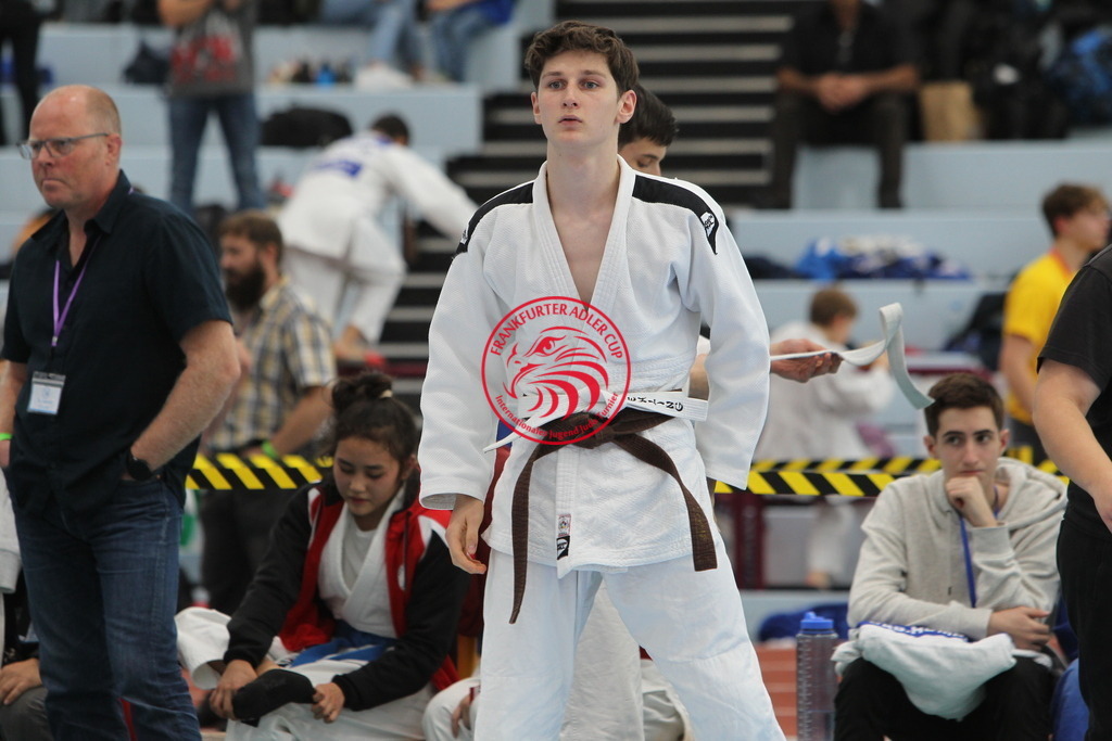 JT6F9090 | Fotos vom Adler Cup - Pictures from Adler Cup

Hier findet Ihr alle Eindrücke und großen Momente der Adler Cup Wochenenden. Here you will find all impressions and great moments of the Adler Cup weekends. - Realisiert mit Pictrs.com