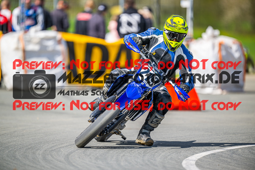 MaZZes_FotoMatrix_230506_2482 | S4