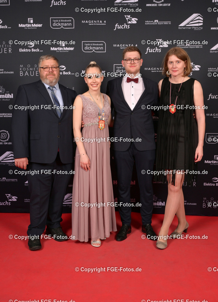 20250209-fge-hofball-0450 | Hofball der FGE am 09.02.2025 im Alten Stadttheater in Eichstätt. - Realisiert mit Pictrs.com