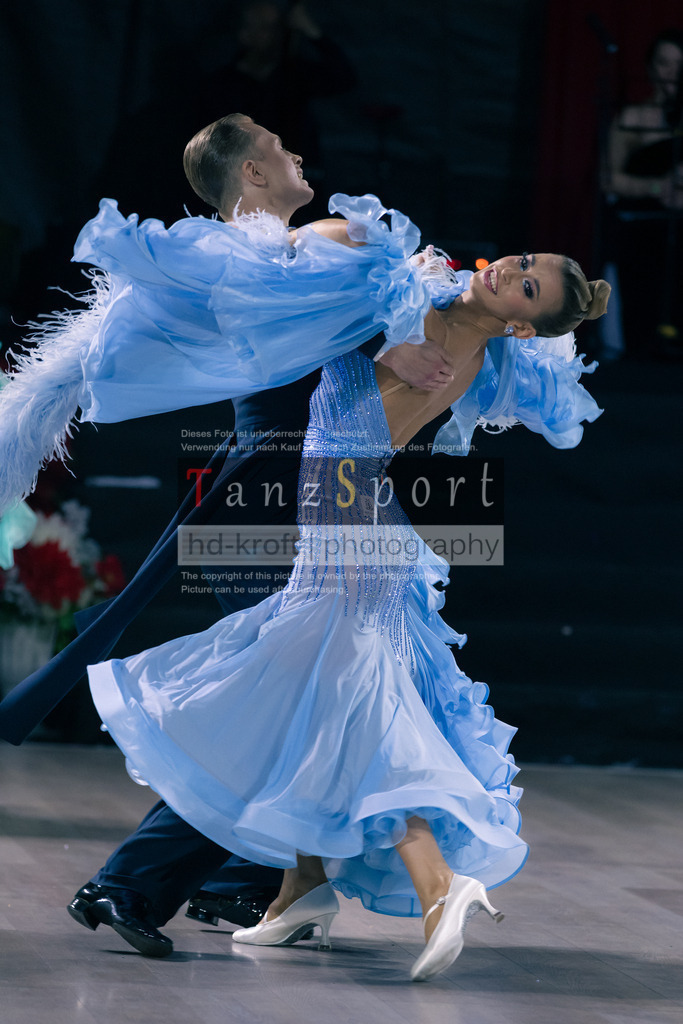 IMG_8702 | Tanzsportbilder, Standardtanz, Lateintanz, WDSF, DTV, LTVB, dancecomp, goc, hessen tanzt, blaues band der spree, walzer, tango, wiener walzer, slowfox, quickstepp, samba, rumba, cha-cha-cha, paso doble. jive, hd-kroft photography, turniertanzsport