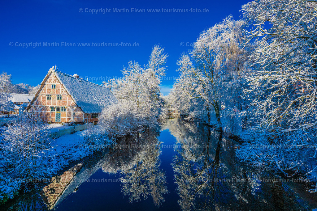 Stade Museumsinsel Burggraben Altstadt Winter Schnee_ELS_2182030126 | Fotos aus den Touristenorten aus Norddeutschland. - Realisiert mit Pictrs.com