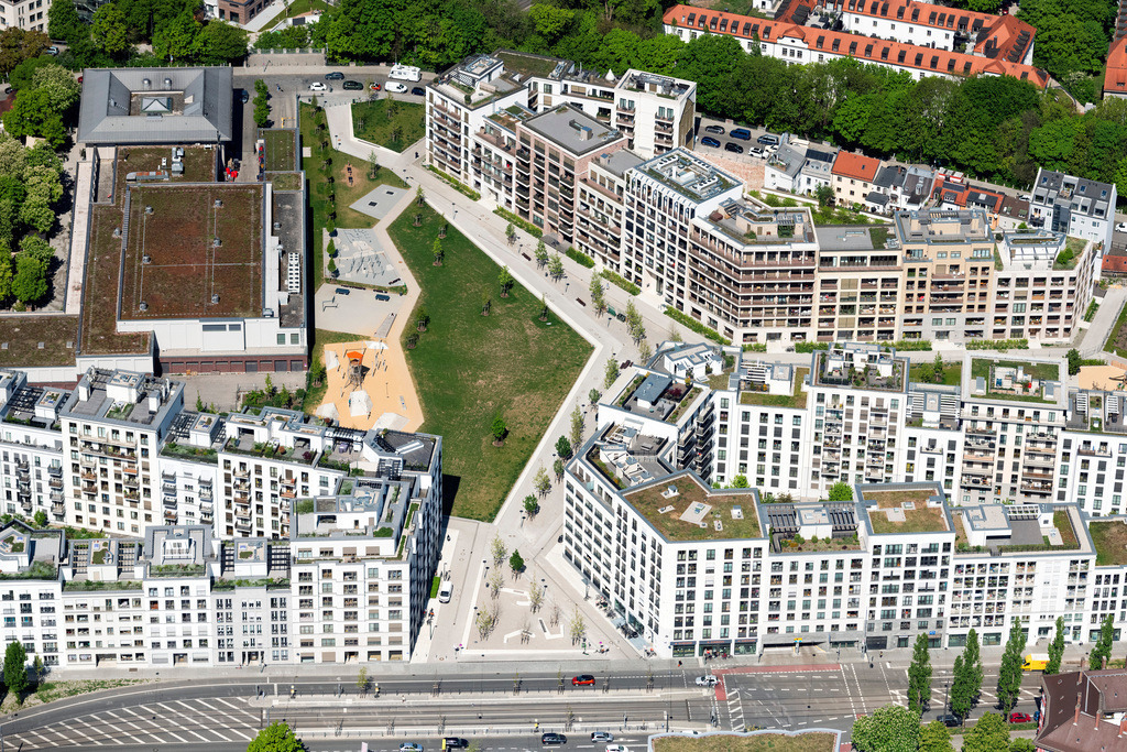 dr__0064047.jpg | MüNCHEN 29.04.2025 Mehrfamilienhaus- Wohnanlage Am Nockherberg zwischen Regerstraße - Hochstraße - Hiendlmayrstraße als Gesamtübersicht an der Regerstraße in München im Bundesland Bayern, Deutschland. Weiterführende Informationen bei: Bayerische Hausbau GmbH & Co. KG,  Becken Holding GmbH,  Gustav Epple Bauunternehmung GmbH,  HILMER SATTLER ARCHITEKTEN AHLERS ALBRECHT Gesellschaft von Architekten mbH,  Hans Holzner Baugesellschaft mbH,  Hanssmann Immobilien,  PORR GmbH & Co. KGaA,  Rapp+Rapp B.V.,  steidle architekten Gesellschaft von Architekten und Stadtplanern mbH. // Multi-family residential complex Am Nockherberg between Regerstrasse - Hochstrasse - Hiendlmayrstrasse as a general overview on Regerstrasse in Munich in the federal state of Bavaria, Germany. Further information at: Bayerische Hausbau GmbH & Co. KG,  Becken Holding GmbH,  Gustav Epple Bauunternehmung GmbH,  HILMER SATTLER ARCHITEKTEN AHLERS ALBRECHT Gesellschaft von Architekten mbH,  Hans Holzner Baugesellschaft mbH,  Hanssmann Immobilien,  PORR GmbH & Co. KGaA,  Rapp+Rapp B.V.,  steidle architekten Gesellschaft von Architekten und Stadtplanern mbH. Foto: Daniel Reiter