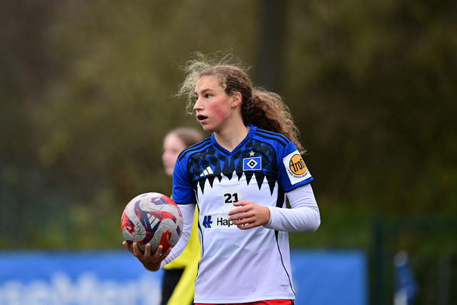 Fußball I Juniorinnen I Saison 2025-2026 I Regionalliga Nord I 7. Spieltag I Hamburger SV U17 - SpVg Aurich U17 I 02910 | Der Sportfotograf. - Realisiert mit Pictrs.com