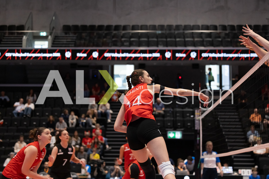 Georgia v Switzerland - CEV European League Women | KRIENS, SWITZERLAND - JUNE 12: TINATIN ZHGENTI of Georgia attack / spike during the CEV European League match between Georgia and Switzerland at Pilatus Arena on June 12, 2026 in Kriens, Switzerland. - Realisiert mit Pictrs.com
