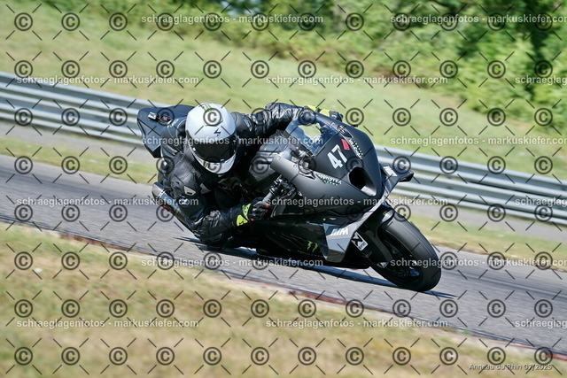 25bt04-0161 | markuskiefer.com - Realisiert mit Pictrs.com