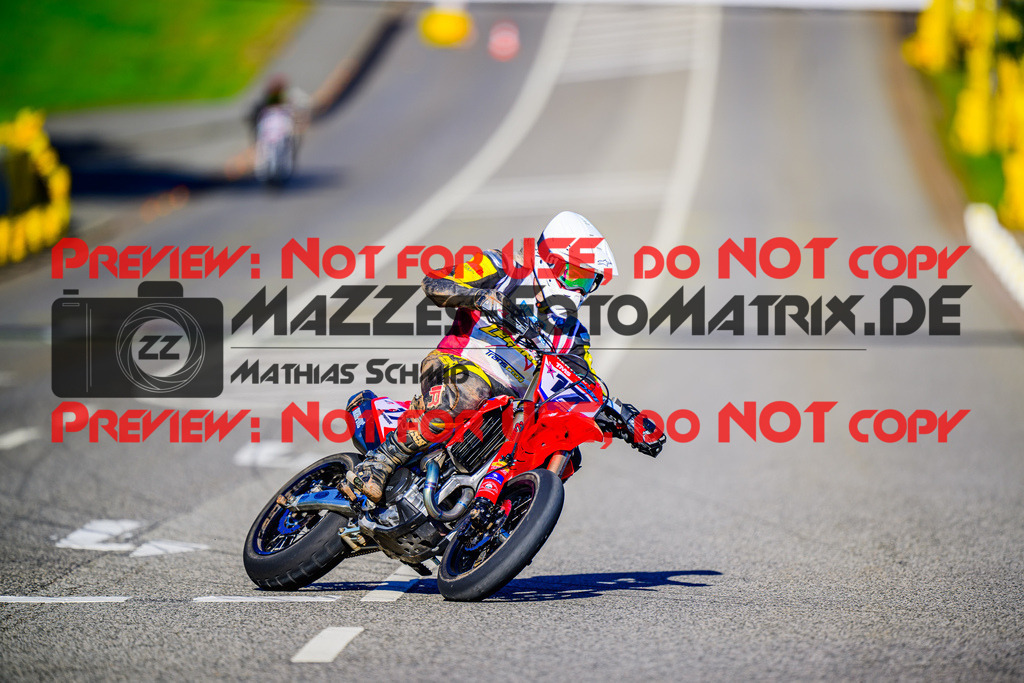 MaZZes_FotoMatrix_240816_6007705_4196 | UE40