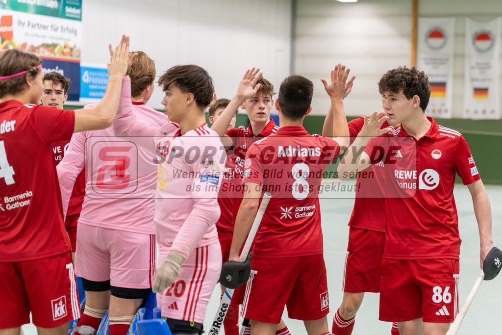 SFE_20251213_0025 | Köln, Deutschland, 13.12.2025:  Hockey 1. Bundesliga Herren Rot-Weiss - DSD Düsseldorf im KTHC Stadion Rot-Weiss Köln Tennis and Hockey Club am 13.12.2025 in Köln, Deutschland. (Foto von Fehrmann)Köln, Germany, 13.12.2025: Hockey 1. Bundesliga Herren Rot-Weiss - DSD Düsseldorf in KTHC Stadion Rot-Weiss Köln Tennis and Hockey Club at 13.12.2025 in Köln, Deutschland. (Foto from Fehrmann)