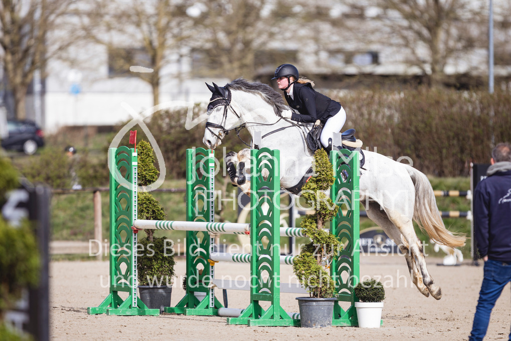 260404_Fruehlingsfest_SprPf-L-230 | Deine schönsten Turniermomente als professionelle Fotos! Entdecke hochwertige Pferdesport-Fotografie im Online-Shop. Jetzt Fotos finden & bestellen!