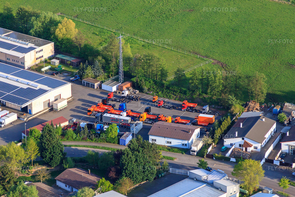 Luftbild: SPEDITION NUSS GmbH im Ortsteil Minderslachen in Kandel im Bundesland Rheinland-Pfalz in Deutschland. – Foto: IMG_64279.jpg vom 11.04.2014 durch Werner Riehm/FLY-FOTO.de – Auflösung des Originals: 4752 x 3168 px – WhatsApp