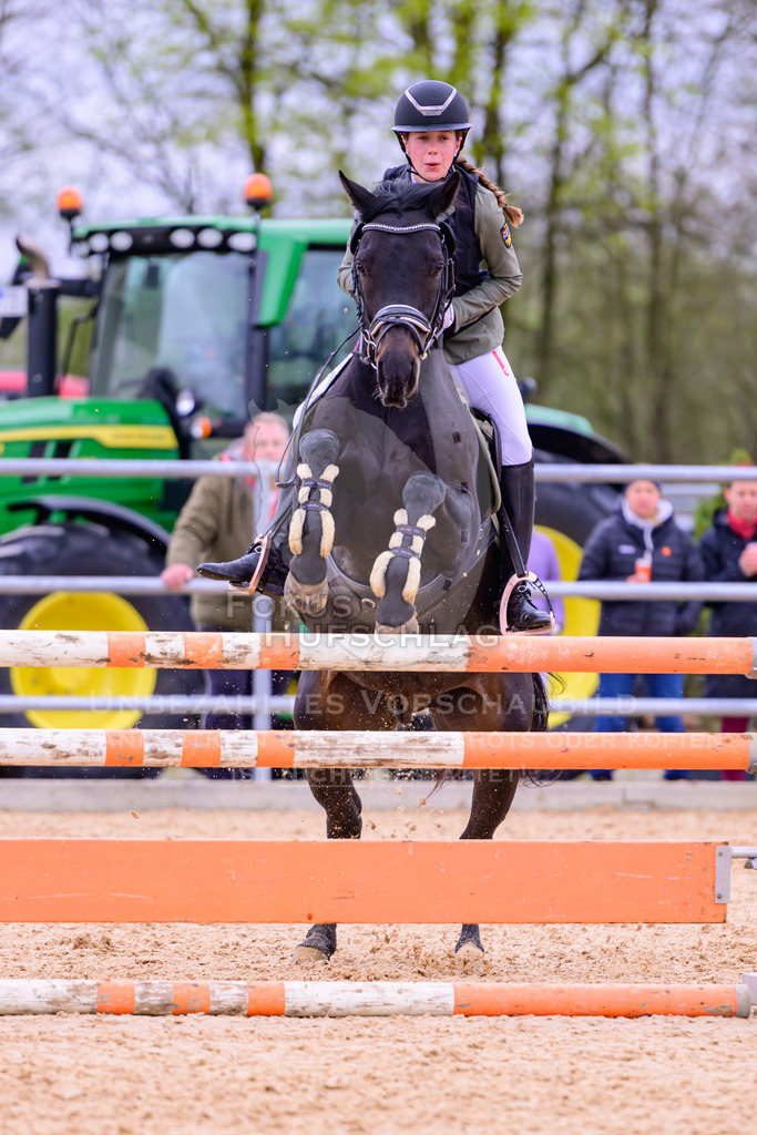 12042026-Mammendorf-Prfg39-0532 | Fokus Hufschlag Fotografie - Realisiert mit Pictrs.com
