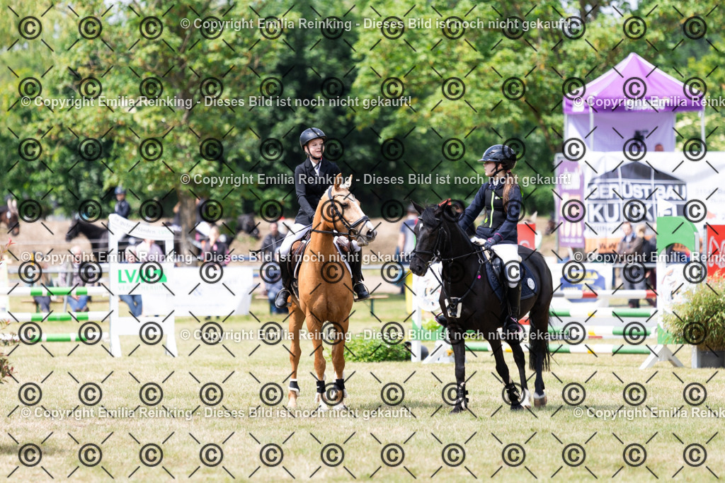 CL5A7606 | Emilia Reinking Fotografie - Realisiert mit Pictrs.com