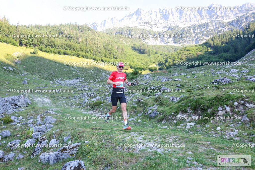 TRAA6025 | #kaiserkronetrail2026 #wilderkaiser #risewiththemountain@wilder.kaiser @scheffau.belebt @mammut #kaiserkronetrail #wilderkaiser #trailrunning #visittirol #inechtnochschöner #RisewiththeMountain #sportshot_your_pictrs #yourpictrs #trailrunningmoments #racephotos #kaiserkronetrail_official