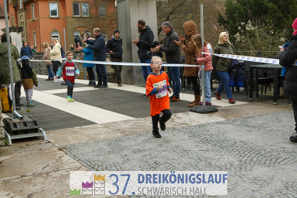 AOK JuniorCup 400m | 3Koenigslauf 2023 - Realisiert mit Pictrs.com
