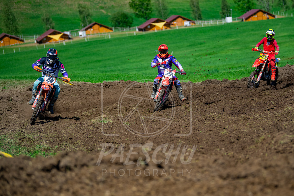 SE E (100) | Paeschuphoto Shop - Wer nicht sucht der auch nicht findet.Ob Motocrossbilder oder von einem besuchtem Spiel, Hauptsache Action. - Realisiert mit Pictrs.com
