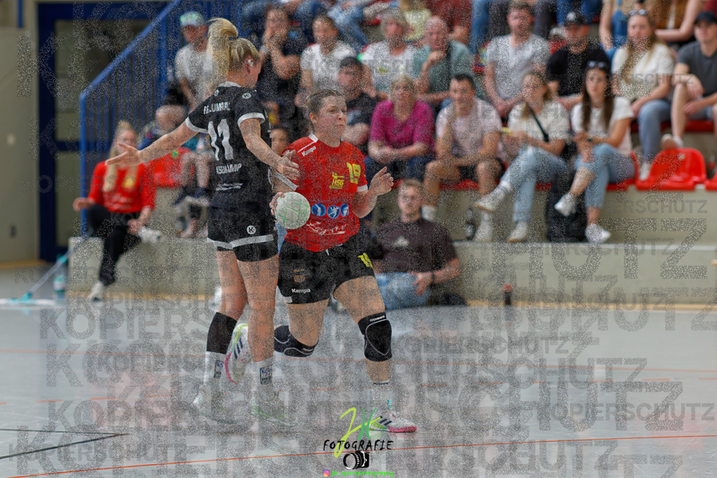 HSG Wettenberg - HSG Lumdatal | Wiederholungs-/Entscheidungsspiel um die Meisterschaft in der Frauen Oberliga Mitte und Aufstieg in die RegionalligaHSG Wettenberg - HSG Lumdatal am 11.05.2025 in Launsbach (Wettenberg) (Halle GS Launsbach (Wettenberg))Photo © 2025 - Jörg Heinrich - Realisiert mit Pictrs.com