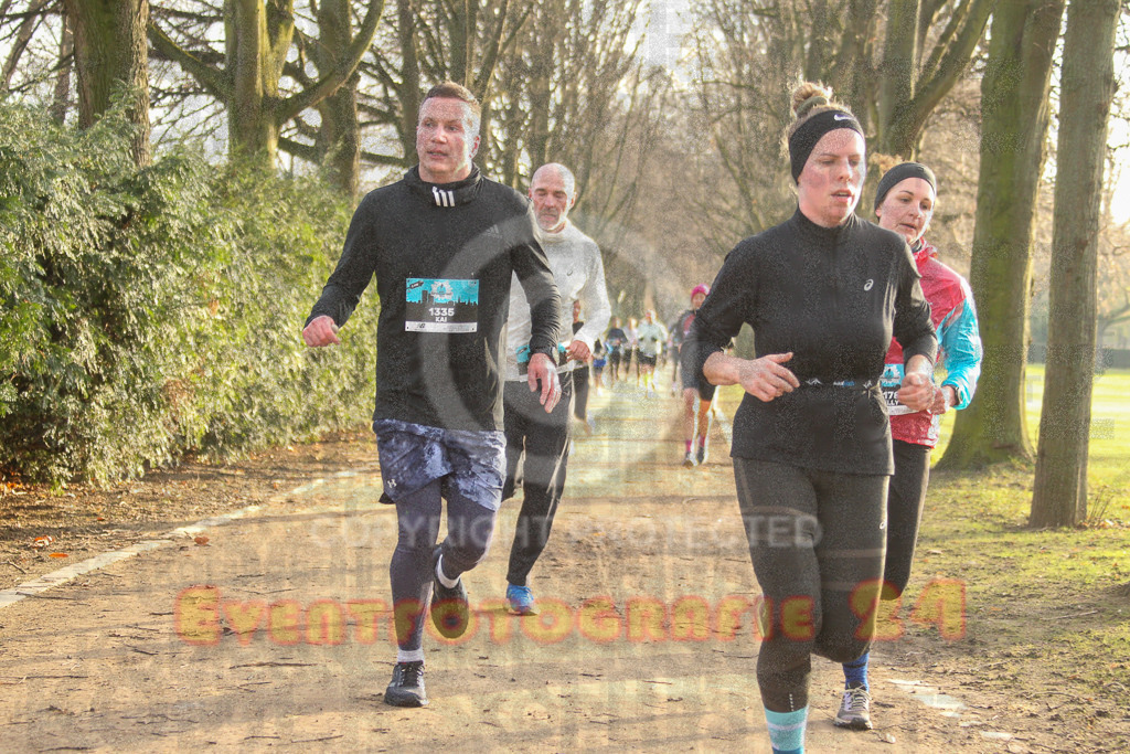 241231_1017_EV4_3685 | Sportfotografie im Rhein-Sieg Kreis, Köln, Bonn, NRW, Rheinland Pfalz, Hessen, etc. Unser Tätigkeitsfeld umfasst den Laufsport vom Volkslauf über den Marathon, Duathlon, Triathon bis zum Ultralauf wie Kölnpfad Ultra oder Schindertrail.