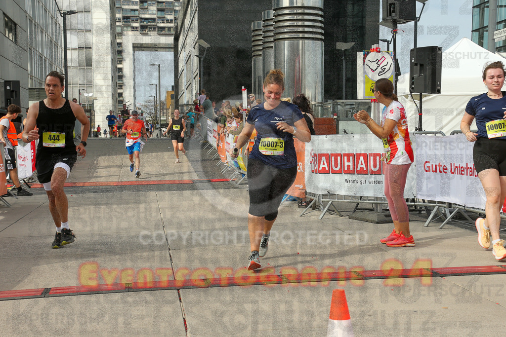 250920_1526_EX1_9452 | Sportfotografie im Rhein-Sieg Kreis, Köln, Bonn, NRW, Rheinland Pfalz, Hessen, etc. Unser Tätigkeitsfeld umfasst den Laufsport vom Volkslauf über den Marathon, Duathlon, Triathon bis zum Ultralauf wie Kölnpfad Ultra oder Schindertrail.
