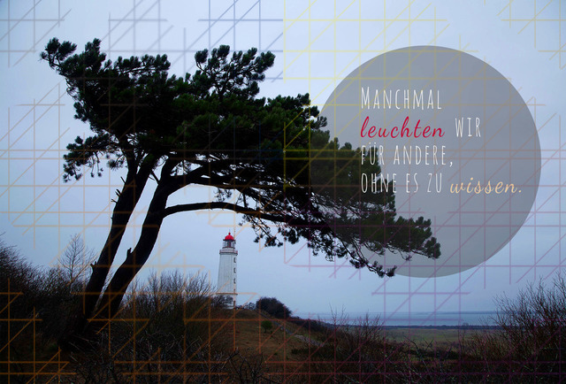 Dezember_Leuchtturm | Schöne Postkarten, Kalender und Fotogeschenke für verschiedene Anlässe online kaufen – Urlaubskarten, Geburtstagskarten, Karten, Polaroids und Geschenke zu Weihnachten, Ostern, Muttertag, Valentinstag oder zur Hochzeit - Realisiert mit Pictrs.com