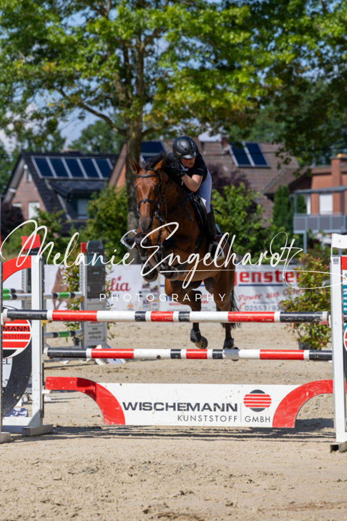7I8A3374 | melanie-engelhardt-photography - Realisiert mit Pictrs.com