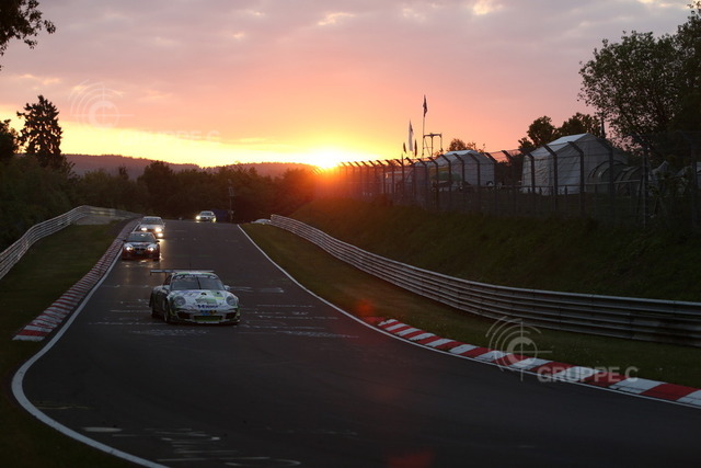 Motorsports / 24 Stunden Nürburgring 2015, Nürburgring-Nordschleife, GER | 24 Stunden Nürburgring 2015, Nürburgring-NordschleifeFoto: Gruppe C GmbH - Realisiert mit Pictrs.com