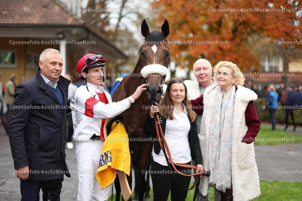 BB17102599052 | Loucas siegt unter Andrasch Starke im Ferdinand Leisten Memorial - BBAG Auktionsrennen am 17.10.2025 Renntag in Baden-Baden. Copyright by Marc Ruehl - Veroeffentlichung nur gegen Honorar (zzgl.MwSt), Namensnennung und Beleg, Bank Routing Number: BIC GENODED1PAF, Bank Account Number: IBAN DE04 3706 2600 1201 6180 17, Steuer-Nr.: 203/5266/0306, Ust_Id_Nr.: De 122081417, Zur Gaulshuette 29, 50181 Bedburg, Phone: +49-(0)2272-83351, www.marcruehl.com, info@marcruehl.com, No Model Release, Abtretung von Persoenlichkeitsrechten der abgebildeten Person/Personen liegen nicht vor. Speichern in Bilddatenbanken oder Vervielfaeltigung ist ohne schriftliche Genehmigung nicht gestattet.