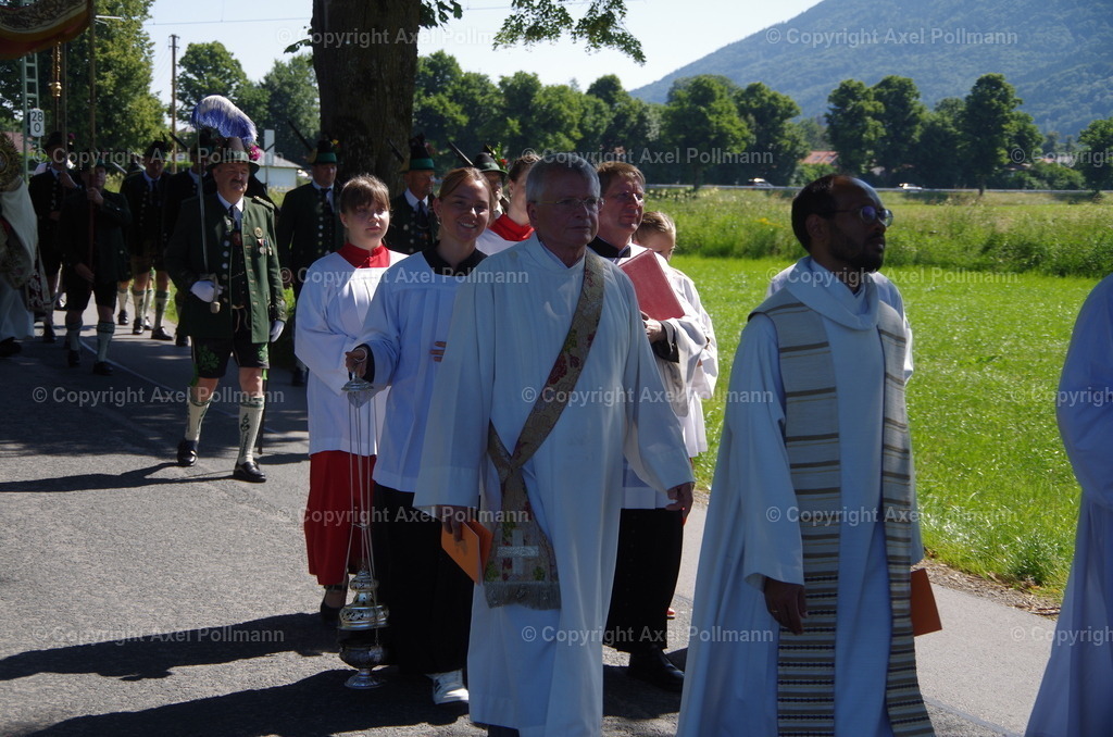 IMGP6113 | fotografiert von Axel PollmannLeonhardi Wallfahrt Benediktbeuern und Murnau, Fronleichnam, Fasching, Landschaft im Loisachtal und Benediktbeuern  - Realisiert mit Pictrs.com