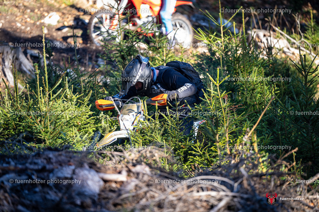 fuernholzer_241026-C2-129 | Fotografische Impressionen von der Red Stag Enduro Extreme by fuernholzer-photography.com. Endurosport in Österreich fotografisch festgehalten von fuernholzer. Auftragsfotografie für Private, Gewerbefotos und Industriefotografie. Eventfotografie, Sportfotografie und Motorsportfotografie. Anbieter von Fotoworkshops, Fototraining, fotografischen Vorträgen und Fotoseminaren.