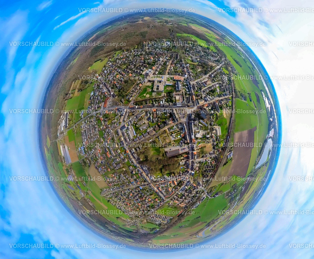 Emmerich240390154Elten | Luftbild, Wohngebiet Ortsansicht Ortsteil Elten, Wiesen und Felder, Erdkugel, Fisheye Aufnahme, Fischaugen Aufnahme, 360 Grad Aufnahme, tiny world, little planet, fisheye Bild, Elten, Emmerich am Rhein, Nordrhein-Westfalen, Deutschland