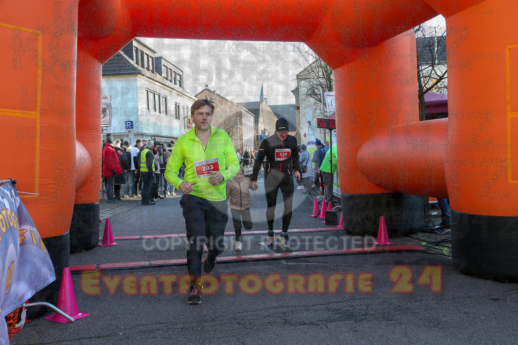 241201_1232_EX1_2576 | Sportfotografie im Rhein-Sieg Kreis, Köln, Bonn, NRW, Rheinland Pfalz, Hessen, etc. Unser Tätigkeitsfeld umfasst den Laufsport vom Volkslauf über den Marathon, Duathlon, Triathon bis zum Ultralauf wie Kölnpfad Ultra oder Schindertrail.